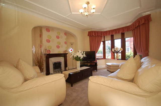  Image of 4 bedroom Semi-Detached house for sale in St. Annes Road Blackpool FY4 at Blackpool Lancashire, FY4 2BL