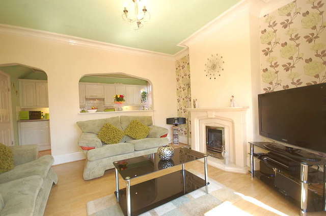  Image of 4 bedroom Semi-Detached house for sale in St. Annes Road Blackpool FY4 at Blackpool Lancashire, FY4 2BL