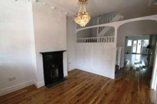  Image of 5 bedroom Semi-Detached house for sale in St. James Road Shirley Southampton SO15 at St. James Road  Southampton, SO15 5FG