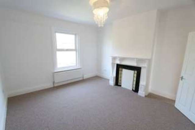  Image of 5 bedroom Semi-Detached house for sale in St. James Road Shirley Southampton SO15 at St. James Road  Southampton, SO15 5FG