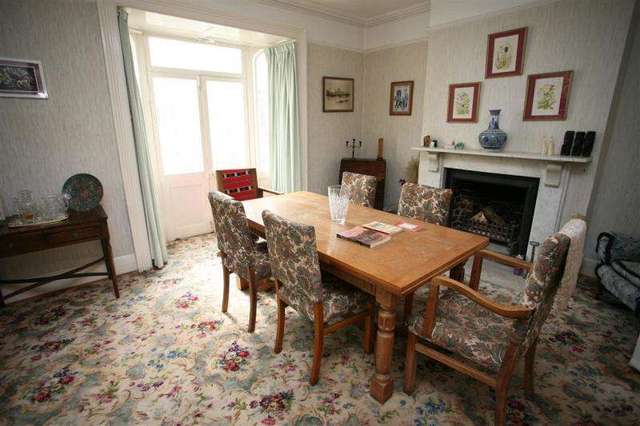  Image of 5 bedroom Detached house for sale in St. Josephs Place Devizes SN10 at DEVIZES SN10 DEVIZES, SN10 1DD