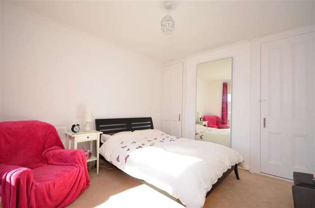  Image of 5 bedroom Semi-Detached house for sale in St. Marys Road Faversham ME13 at Faversham Kent Faversham, ME13 8EH