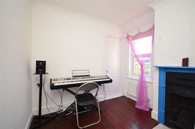  Image of 5 bedroom Semi-Detached house for sale in St. Marys Road Faversham ME13 at Faversham Kent Faversham, ME13 8EH