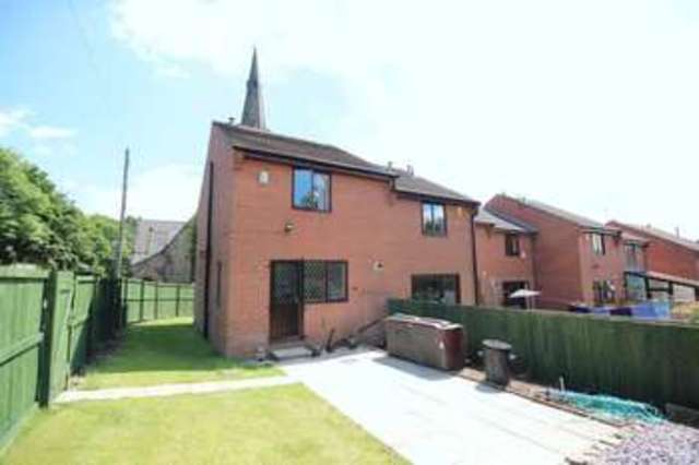  Image of 2 bedroom Semi-Detached house to rent in St. Matthias Street Burley Leeds LS4 at St Matthias Terrace  Leeds, LS4 2DZ
