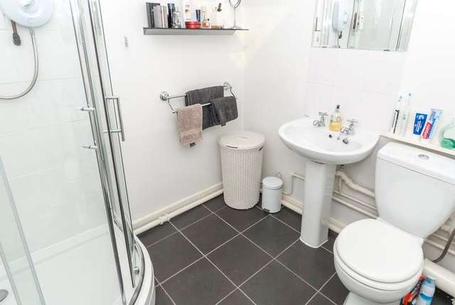  Image of 1 bedroom Apartment for sale in Watling Street Mountsorrel Loughborough LE12 at Mountsorrel, LE12 7BD