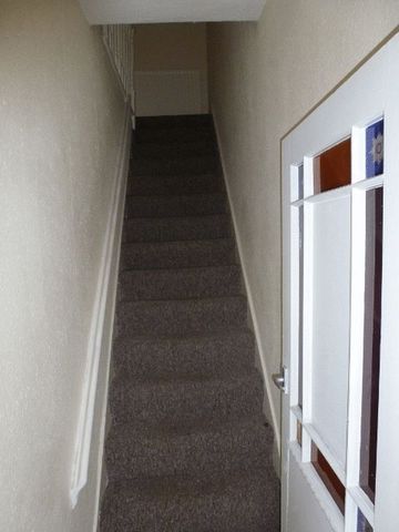  Image of 3 bedroom Flat to rent in Station Road Gosforth Newcastle upon Tyne NE3 at Station Road Gosforth Gosforth, NE3 1QD