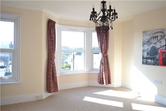  Image of 1 bedroom Flat for sale in Stonefield Road Hastings TN34 at East Sussex, TN34 1QE
