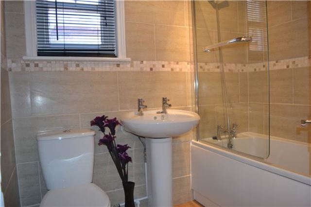  Image of 1 bedroom Flat for sale in Stonefield Road Hastings TN34 at East Sussex, TN34 1QE