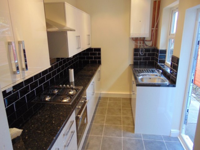  Image of 3 bedroom Terraced house for sale in Stoneleigh Road Handsworth Birmingham B20 at Stoneleigh Road  Perry Barr, B20 3AS