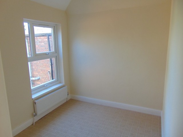  Image of 3 bedroom Terraced house for sale in Stoneleigh Road Handsworth Birmingham B20 at Stoneleigh Road  Perry Barr, B20 3AS