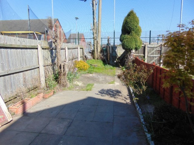  Image of 3 bedroom Terraced house for sale in Stoneleigh Road Handsworth Birmingham B20 at Stoneleigh Road  Perry Barr, B20 3AS