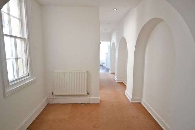  Image of 5 bedroom Terraced house for sale in Stow Hill Newport NP20 at Stow Hill  Newport, NP20 4FZ