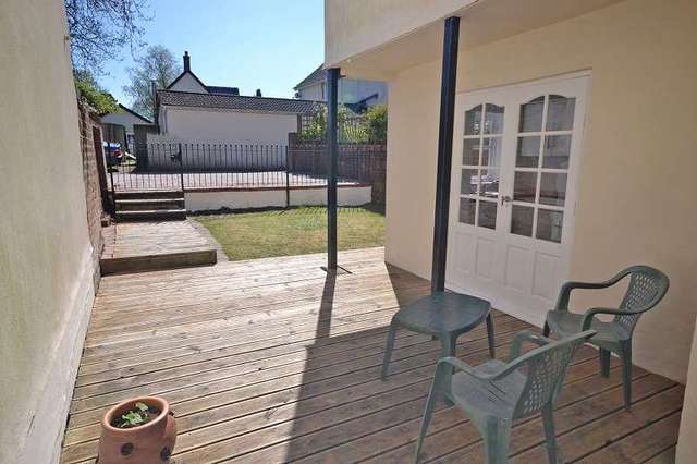  Image of 5 bedroom Terraced house for sale in Stow Hill Newport NP20 at Stow Hill  Newport, NP20 4FZ