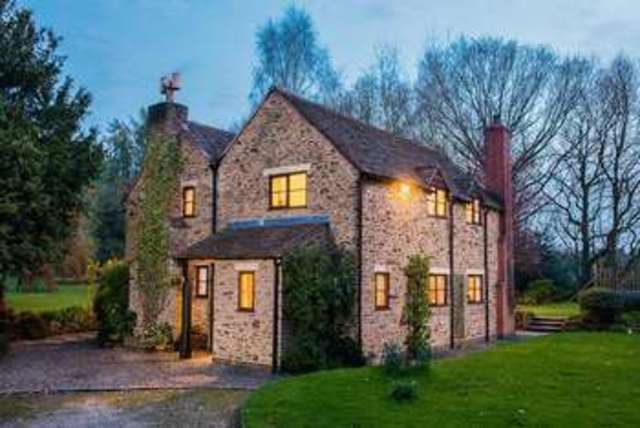  Image of 4 bedroom Detached house for sale in Sugars Lane Far Forest Rock Kidderminster DY14 at Sugars Lane Far Forest Kidderminster, DY14 9TZ