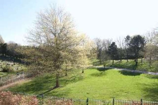  Image of 3 bedroom Flat for sale in Summit Close Kingswood Bristol BS15 at Summit Close Kingswood Bristol, BS15 9AB