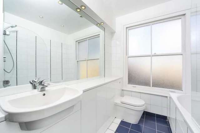  Image of 3 bedroom Flat to rent in Sunderland Terrace London W2 at Sunderland Terrace  London, W2 5PA