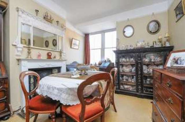  Image of 2 bedroom Terraced house for sale in Swinburne Road Abingdon OX14 at Swinburne Road  Abingdon, OX14 2HD