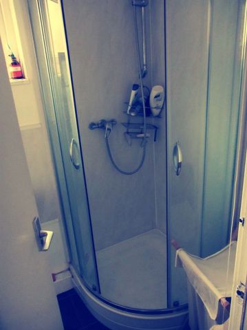  Image of 3 bedroom Flat to rent in Tamworth Road Newcastle upon Tyne NE4 at Tamworth Road Array Blakelaw, NE4 5AP
