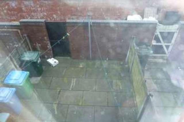  Image of 2 bedroom Terraced house to rent in Tennyson Street Rochdale OL11 at Rochdale OL11 1LY Rochdale, OL11 1LY