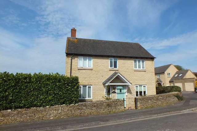  Image of 3 bedroom Detached house for sale in Oxleaze Road Tetbury GL8 at Tetbury Gloucestershire, GL8 8JR