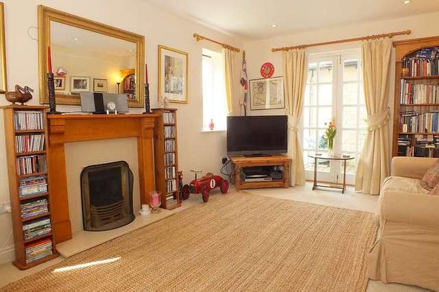  Image of 3 bedroom Detached house for sale in Oxleaze Road Tetbury GL8 at Tetbury Gloucestershire, GL8 8JR