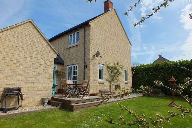  Image of 3 bedroom Detached house for sale in Oxleaze Road Tetbury GL8 at Tetbury Gloucestershire, GL8 8JR