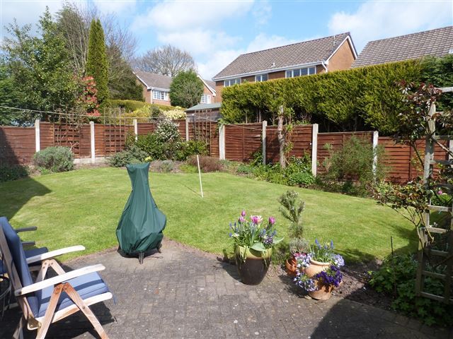  Image of 4 bedroom Detached house for sale in Thames Close Congleton CW12 at Thames Close  Congleton, CW12 3RL