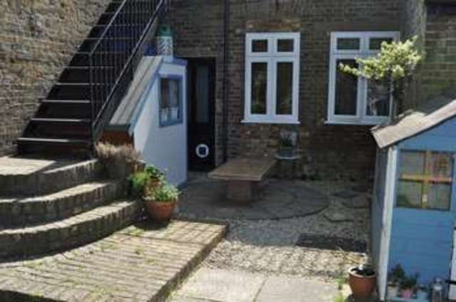  Image of 2 bedroom Flat for sale in Thames Street Sunbury-on-Thames TW16 at Thames Street  Sunbury-On-Thames, TW16 5QF
