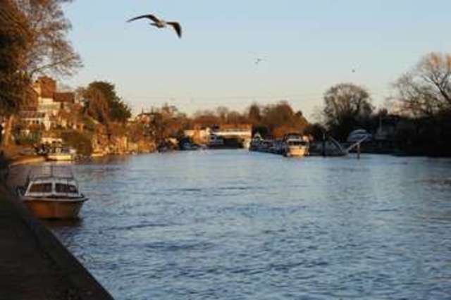  Image of 2 bedroom Flat for sale in Thames Street Sunbury-on-Thames TW16 at Thames Street  Sunbury-On-Thames, TW16 5QF