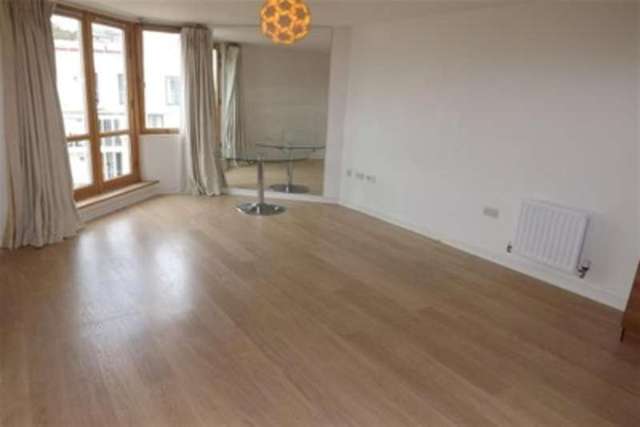 Image of 2 bedroom Flat to rent in Hannover Quay Bristol BS1 at Bristol, BS1 5JR