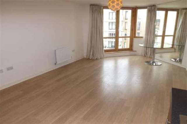  Image of 2 bedroom Flat to rent in Hannover Quay Bristol BS1 at Bristol, BS1 5JR