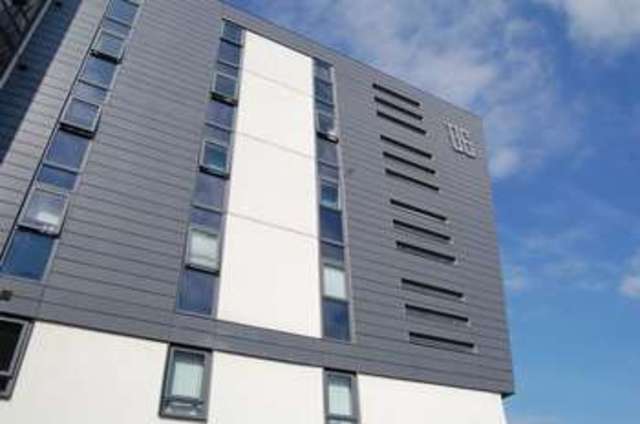  Image of 2 bedroom Flat to rent in The Decks Runcorn WA7 at The Decks  Runcorn, WA7 1GR
