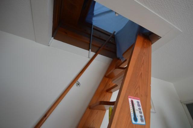 Image of 1 bedroom Semi-Detached house to rent in The Green London W3 at East Acton  London, W3 7PQ