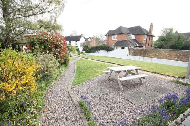  Image of 2 bedroom Detached house for sale in The Terrace The Green Snitterfield Stratford-upon-Avon CV37 at The Terrace, The Green  Snitterfield, CV37 0JD