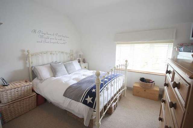  Image of 2 bedroom Detached house for sale in The Terrace The Green Snitterfield Stratford-upon-Avon CV37 at The Terrace, The Green  Snitterfield, CV37 0JD
