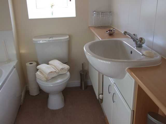  Image of 3 bedroom Detached house to rent in The Willows Hull HU7 at Nidderdale  Hull, HU7 4WH