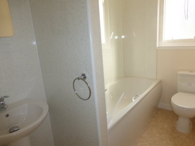  Image of 2 bedroom Flat to rent in Thirlestane Road Edinburgh EH9 at Marchmont Edinburgh Edinburgh, EH9 1AL