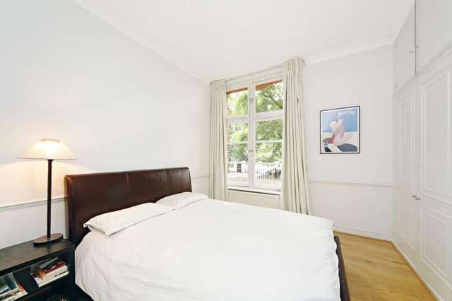  Image of 2 bedroom Property to rent in Chepstow Villas London W11 at Thornbury Court  36-38 Chepstow Villas, W11 2RE