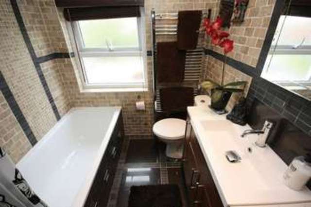  Image of 3 bedroom Detached house for sale in Threshers Crediton EX17 at Threshers  Crediton, EX17 3NW