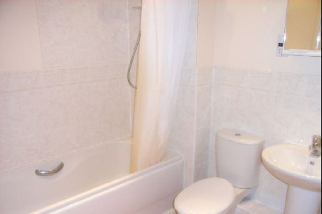  Image of 2 bedroom Flat for sale in Thyme Avenue Whiteley Fareham PO15 at Whiteley  Fareham, PO15 7GN