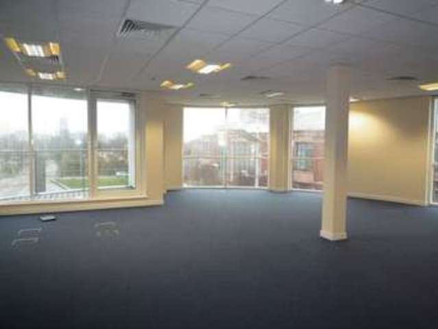  Image of Property to rent in Old Street Ashton-under-Lyne OL6 at Old Street  Ashton-Under-Lyne, OL6 7SR