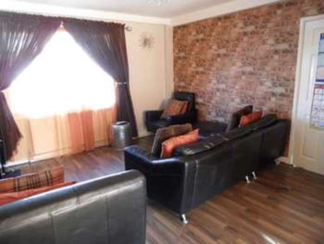  Image of 3 bedroom Terraced house for sale in Tyne Gardens Aveley South Ockendon RM15 at Tyne Gardens Aveley South Ockendon, RM15 4RL