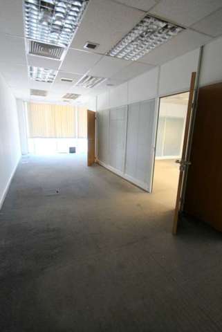  Image of Detached house to rent in Cumberland Park Scrubs Lane London NW10 at Scrubs Lane  London, NW10 6RE