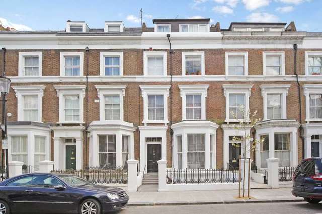  Image of 1 bedroom Flat to rent in Upper Addison Gardens London W14 at Upper Addison Gardens  London, W14 8AL