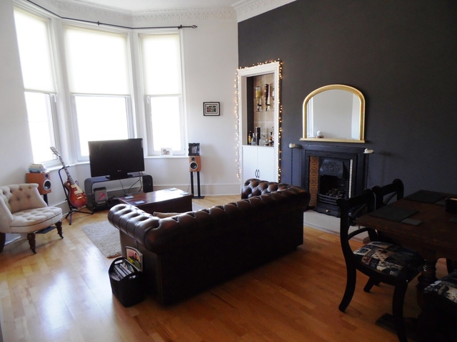  Image of 2 bedroom Flat to rent in Victoria Park Drive South Glasgow G14 at Whiteinch Glasgow Glasgow, G14 9RN