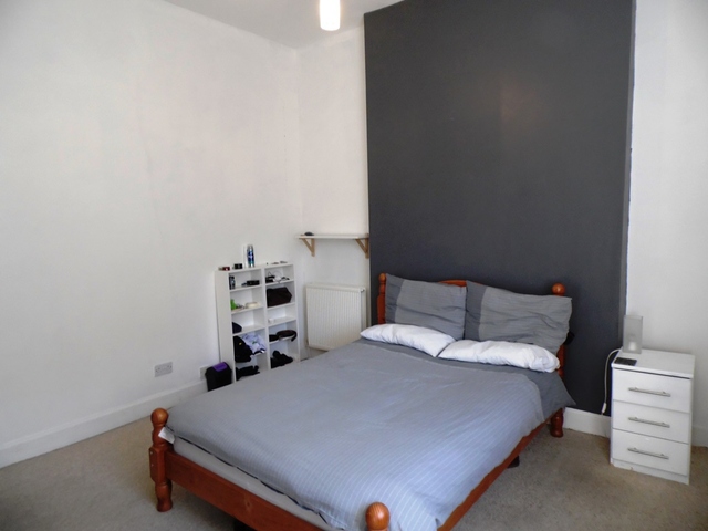  Image of 2 bedroom Flat to rent in Victoria Park Drive South Glasgow G14 at Whiteinch Glasgow Glasgow, G14 9RN