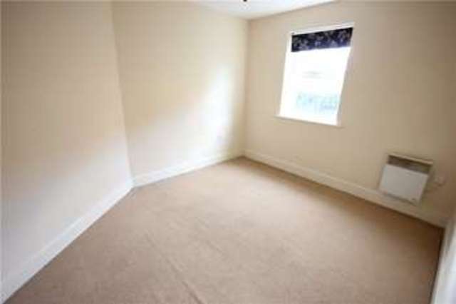  Image of 2 bedroom Maisonette for sale in North Road Woking GU21 at North Road Woking Horsell, GU21 5DA
