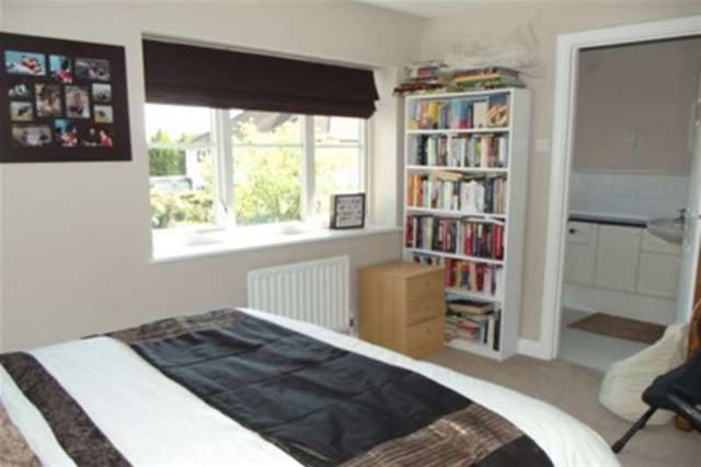  Image of 4 bedroom Property to rent in Virginia Place Cobham KT11 at Cobham, KT11 1AE