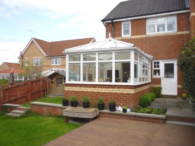  Image of 3 bedroom Semi-Detached house to rent in Wallace Brae Court Reddingmuirhead Falkirk FK2 at Polmont Falkirk Falkirk, FK2 0FD