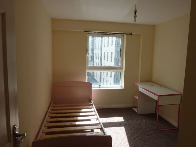  Image of 3 bedroom Flat to rent in Wallace Street Glasgow G5 at Tradeston Glasgow Glasgow, G5 8AH